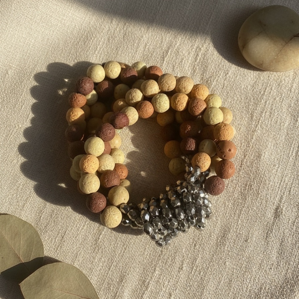 Chic Earthy Beaded Bracelet with Silver Accents